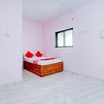 Oyo 72593 Adarsh Farm