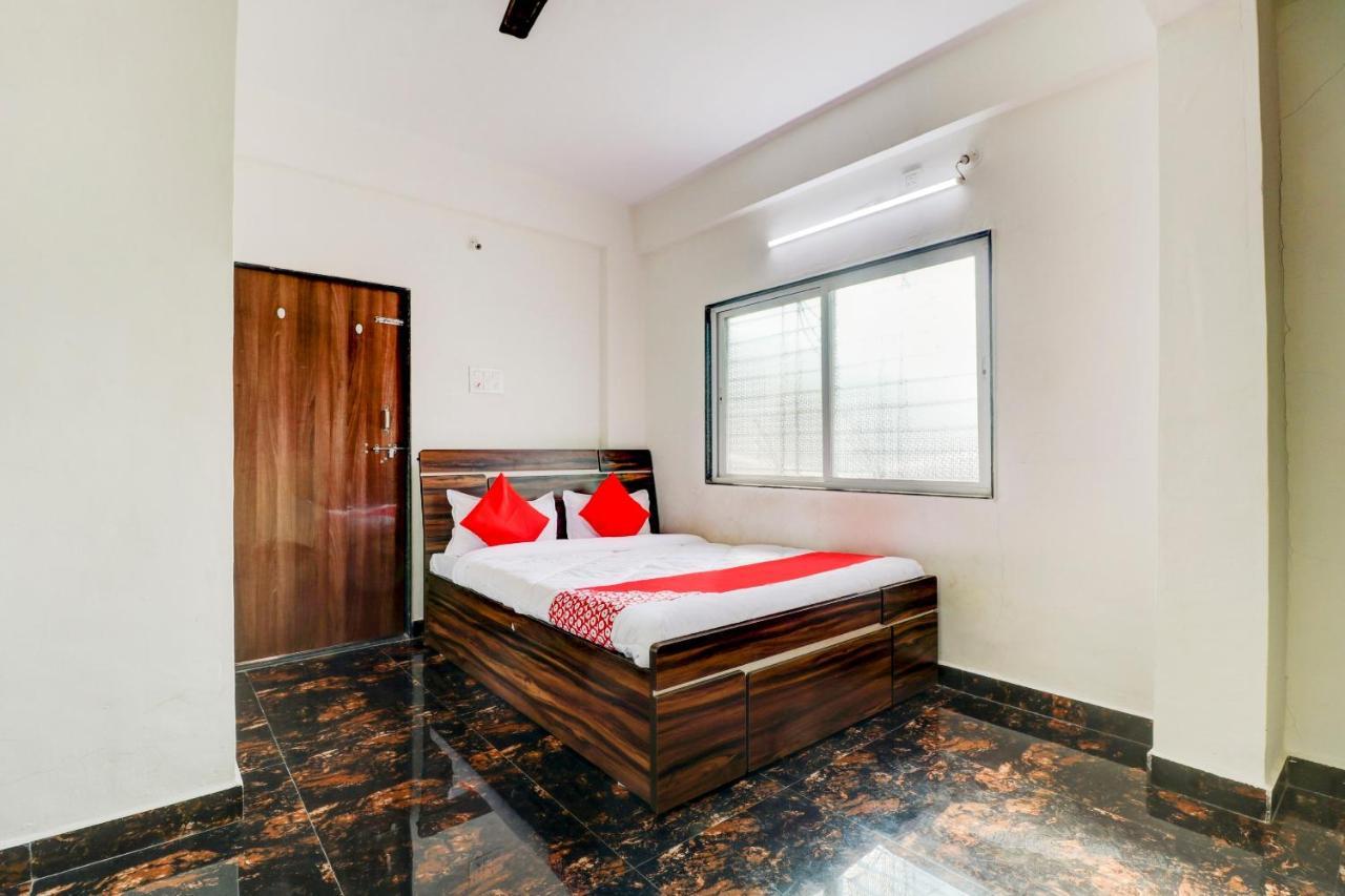 Oyo 72593 Adarsh Farm 3*