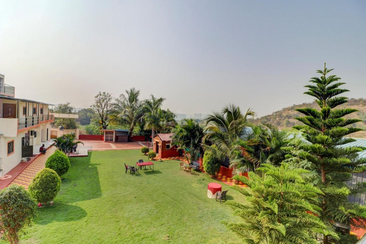 Oyo 72593 Adarsh Farm